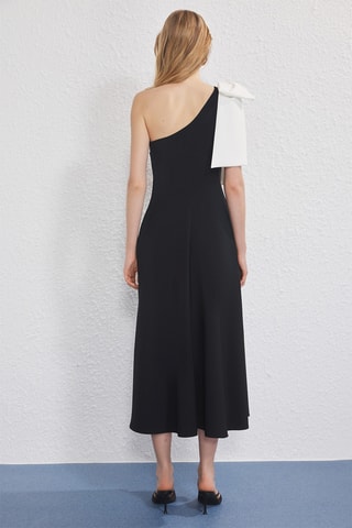 Robe asymétrique - Noir et blanc