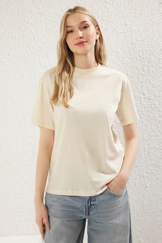 2 T-shirts - Vert olive et écru