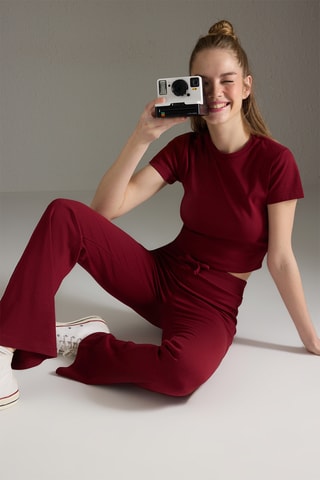 Crop top et pantalon taille haute - Bordeaux