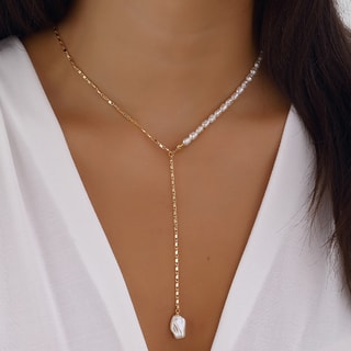 Colar pendente - Latão banhado a ouro e pérola 