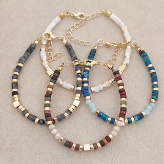 Pulseira - Latão banhado a ouro e pedras de cristal