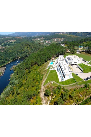 Pack presente Refúgios com Spa ou Jantar para 2 pessoas - 100 Estadias