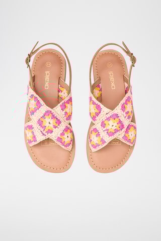 Sandálias em couro - Bege