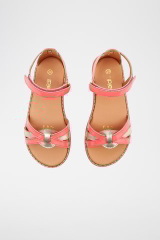 Sandálias em couro envernizado - Rosa