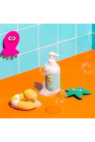 Crema corpo alla mela dolce Sweet Apple e gel bagno Juicy Mango - Pelli sensibili -  400 ml