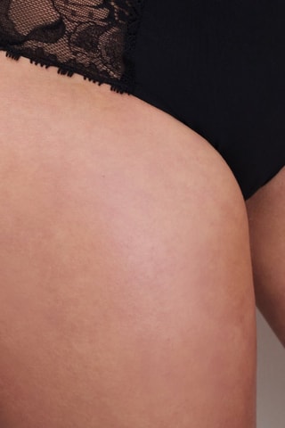 Braga Orchids - Negro - Chantelle