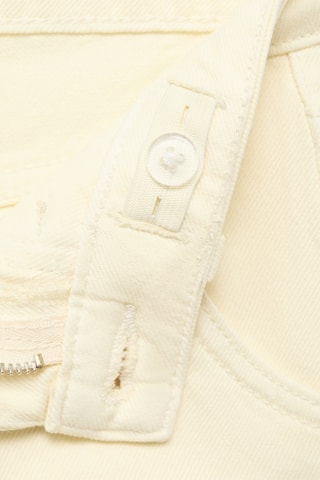 Short droit revers effilochés - Jaune