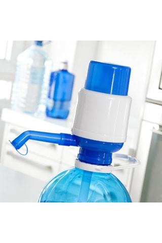 Bomba de distribución de agua - Blanco y azul