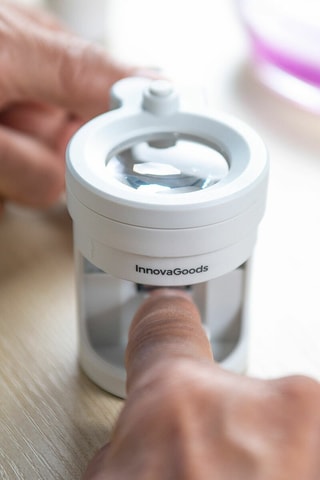 Conjunto de spa para pies con luz y cortaúñas - 38,5 x 22 x 37,5 cm