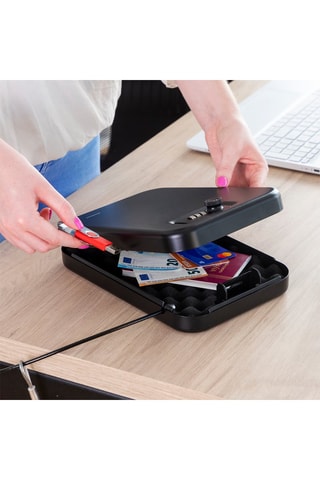 Caja fuerte portátil