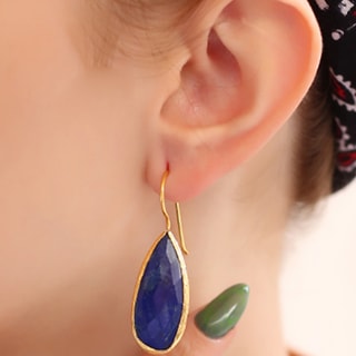 Oorbellen - messing doublé goud en lapis