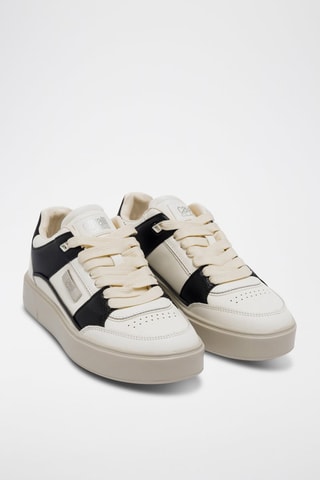 Zapatillas de piel con plataforma - Beige y negro