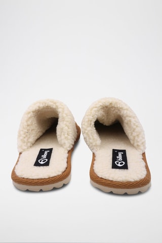 Chinelos de quarto em nobuck Matrix 
Camel