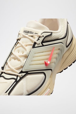 Nike Air Pegasus Wave en cuir - Ecru et noir