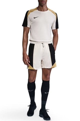 Short de football Strike+ - Ivoire