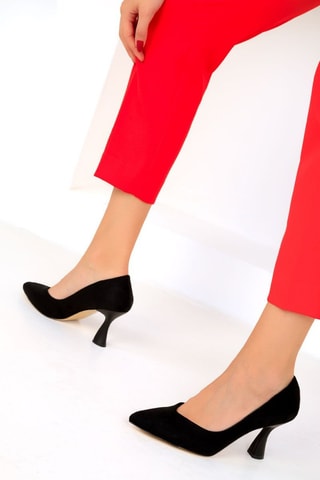 Sapatos de salto - Preto