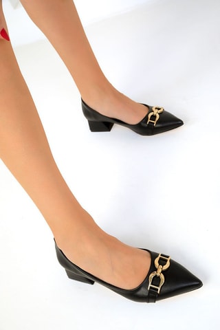 Sapatos de salto - Preto