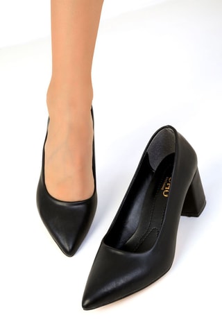 Sapatos de salto - Preto