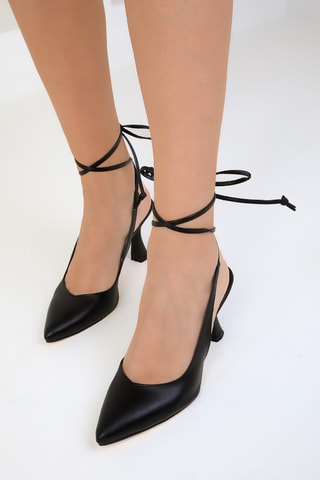 Sapatos de salto - Preto