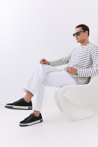 Sapatilhas em couro - Preto