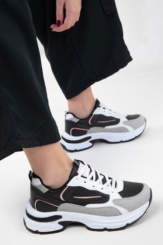 Sapatilhas com plataforma - Preto