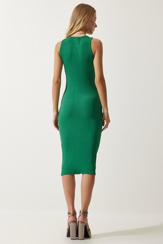 Vestido - 
Verde-escuro