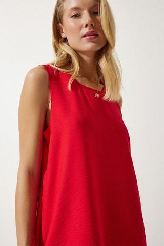 Vestido trapézio em linho - Vermelho