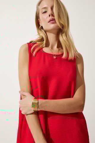 Vestido trapézio em linho - Vermelho