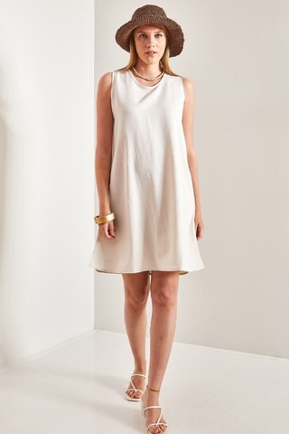 Vestido trapézio em linho - Bege