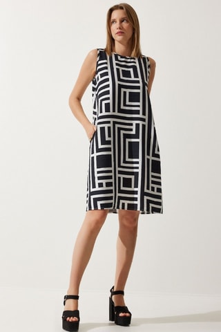 Vestido direito - Branco e preto