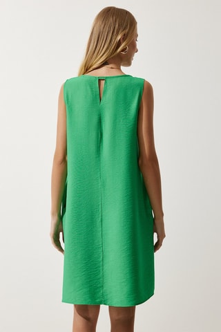 Vestido trapézio em linho - 
Verde-escuro