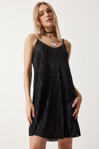 Vestido plissado - Preto