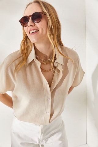 Camisa oversize em linho - Bege