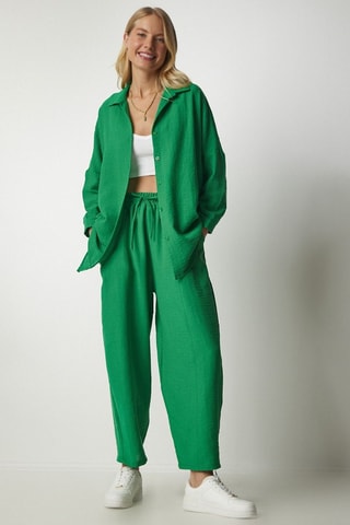 Camisa e calças 7/8 em linho - Verde