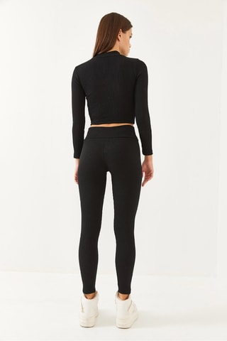 Crop top e leggings - Preto