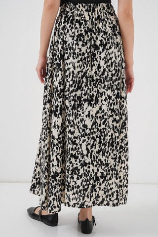 Saia comprida - Preto