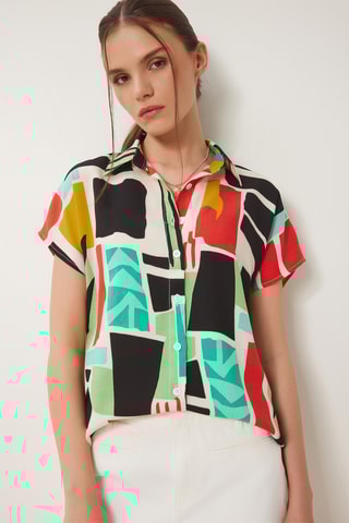 Camisa - Preto e verde-claro