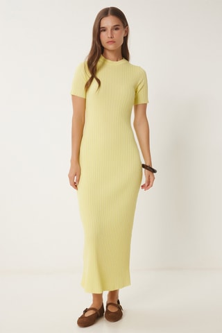 Vestido midi - Amarelo
