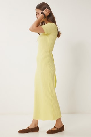 Vestido midi - Amarelo