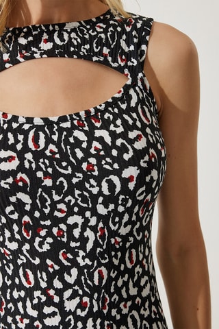 Vestido direito - Preto e branco