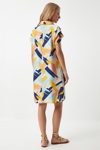 Vestido direito em linho - Amarelo