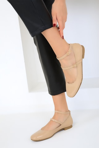 Bebés envernizados - Bege