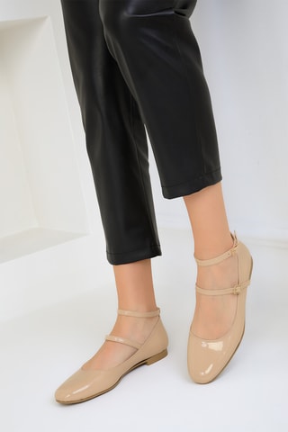 Bebés envernizados - Bege