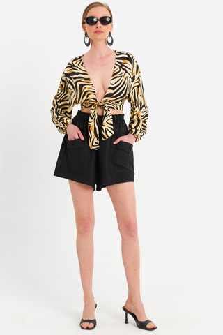 Calções de cintura subida - Preto