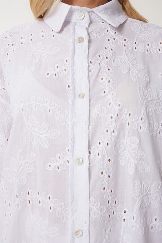 Camisa e calças em bordado inglês - Branco