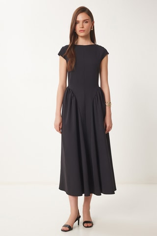 Vestido midi - Preto