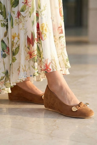 Sabrinas com cunha - Castanho