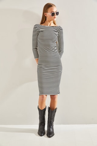 Vestido justo - Preto e branco