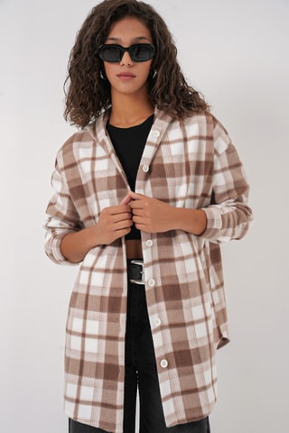 Camisa oversize com capuz - Castanho