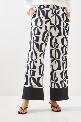Calças - Preto e branco